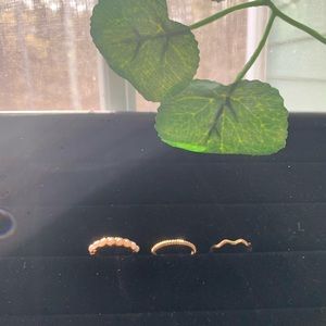 NWOT francesca’s gold ring bundle